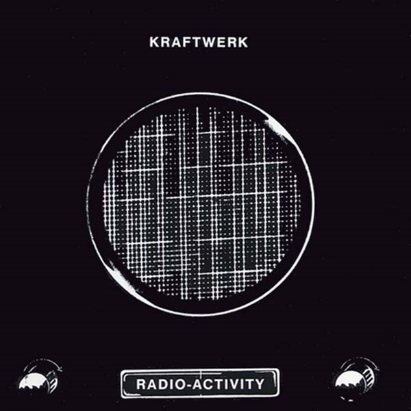 Radioactivity 1975 (titre en allemand : Radio-Aktivität)